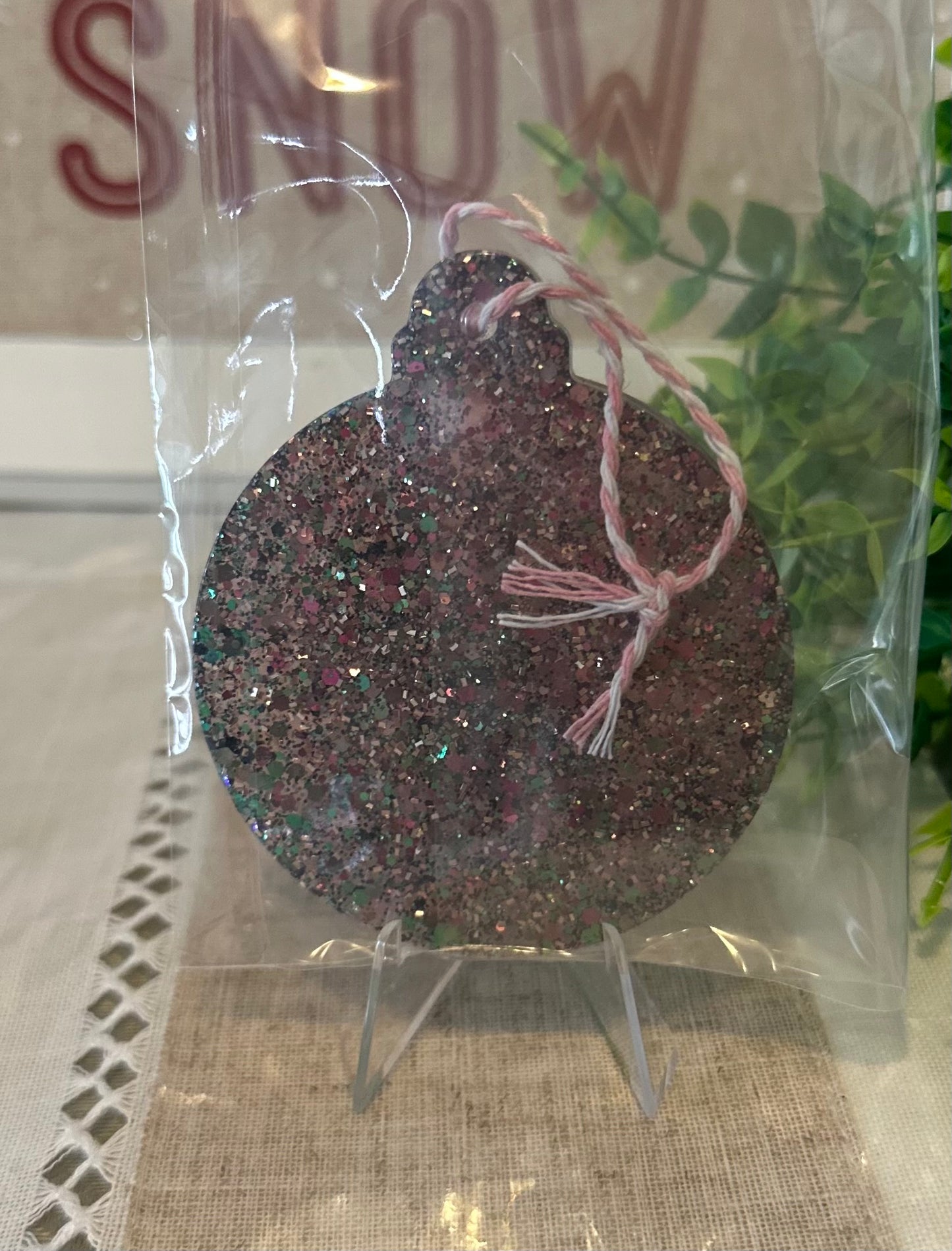 Shooting Star Windflower Pink Ball